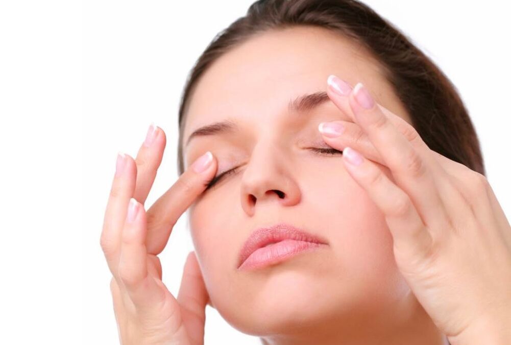 Eye charging to restore vision
